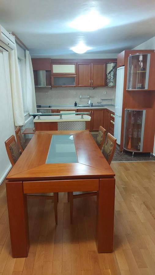 Hostex Vintage Apartment Stara Zagora Exterior photo
