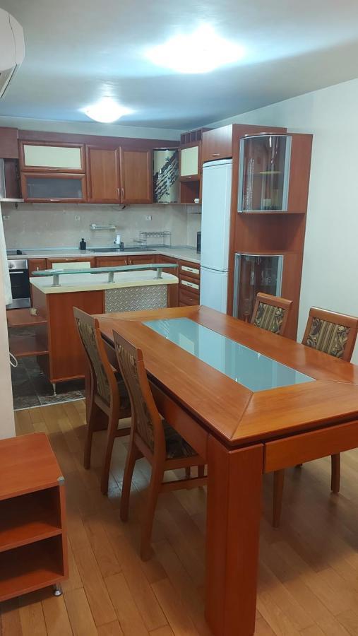Hostex Vintage Apartment Stara Zagora Exterior photo