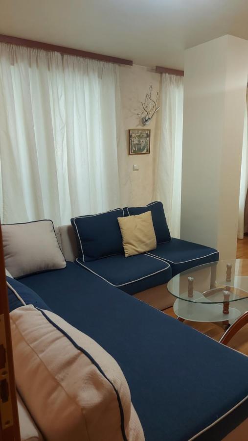 Hostex Vintage Apartment Stara Zagora Exterior photo